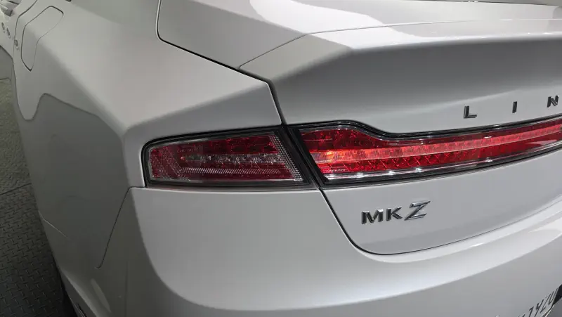 Lincoln Mkz