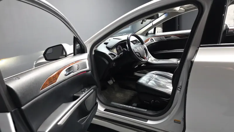 Lincoln Mkz