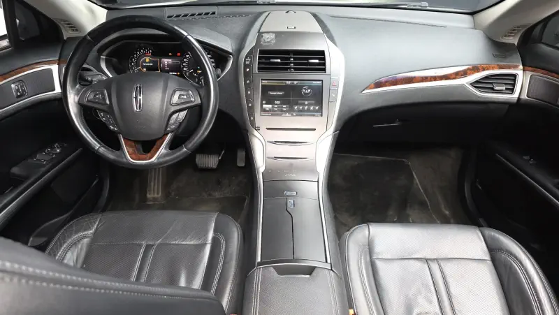 Lincoln Mkz