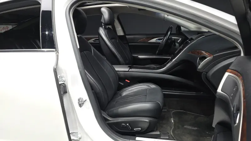 Lincoln Mkz