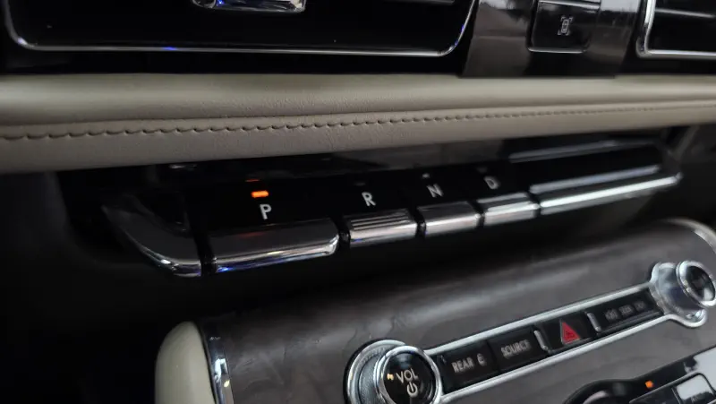 Lincoln Aviator