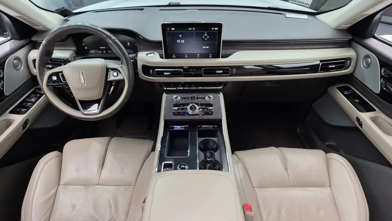 Lincoln Aviator