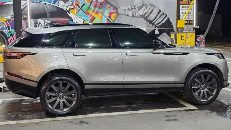 Land Rover Range Rover Velar