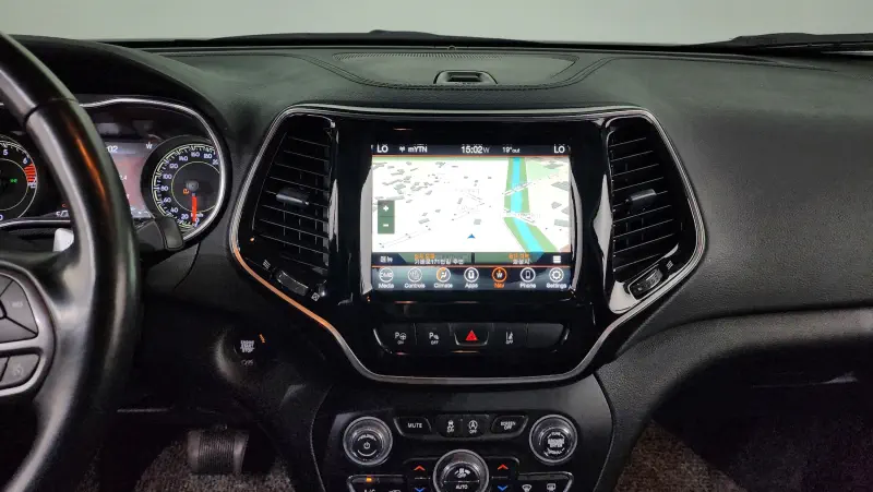 Jeep Cherokee