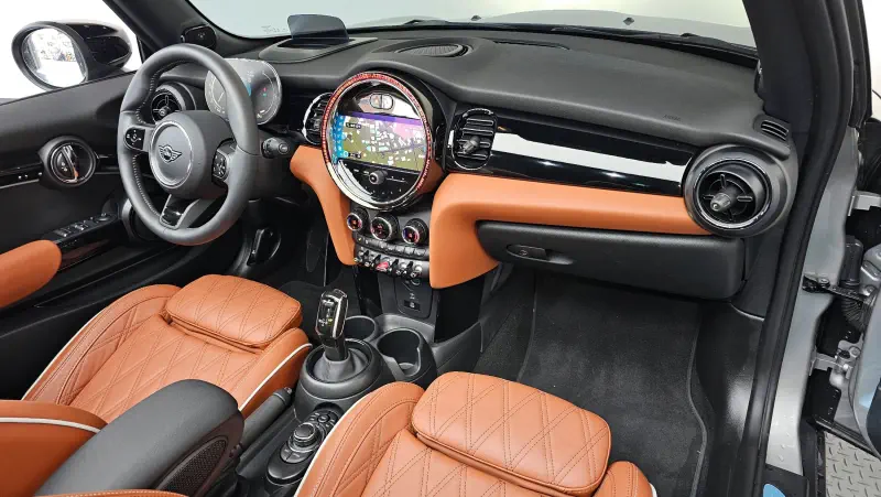 MINI Cooper Convertible