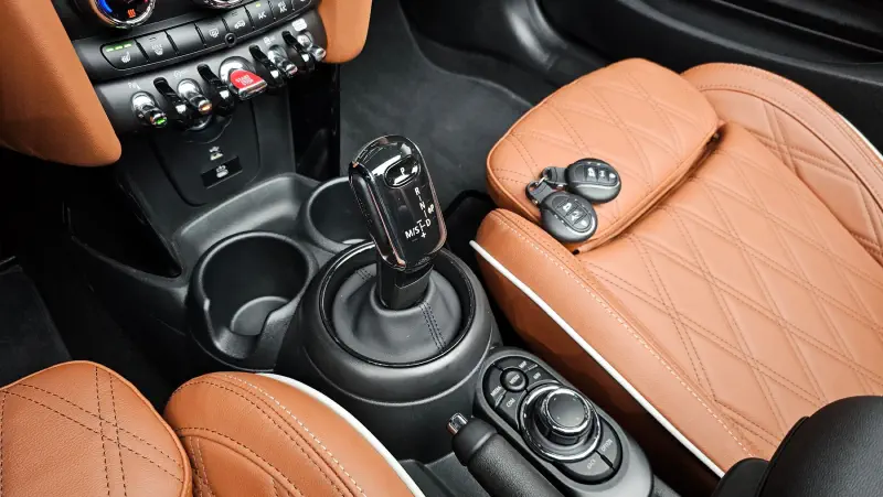 MINI Cooper Convertible