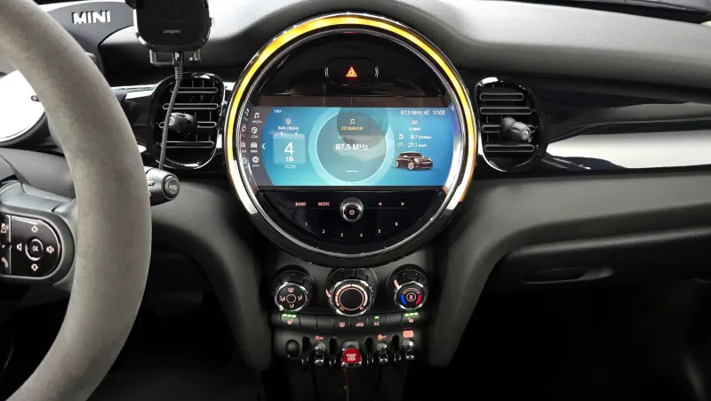 Mini Hatch