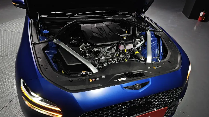 Genesis G70
