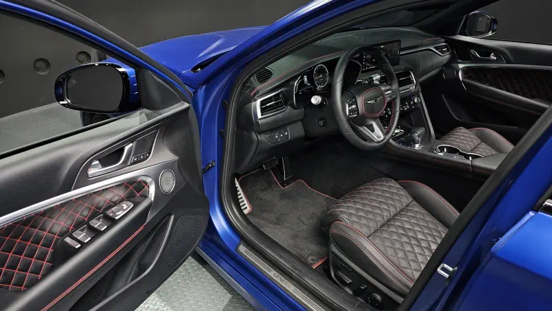 Genesis G70