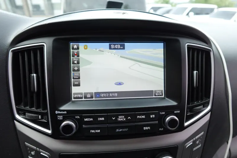 Hyundai Grand Starex