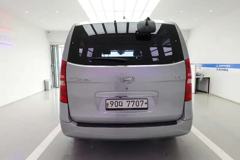 Hyundai Grand Starex