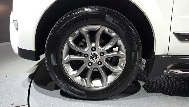 SsangYong Korando Sports
