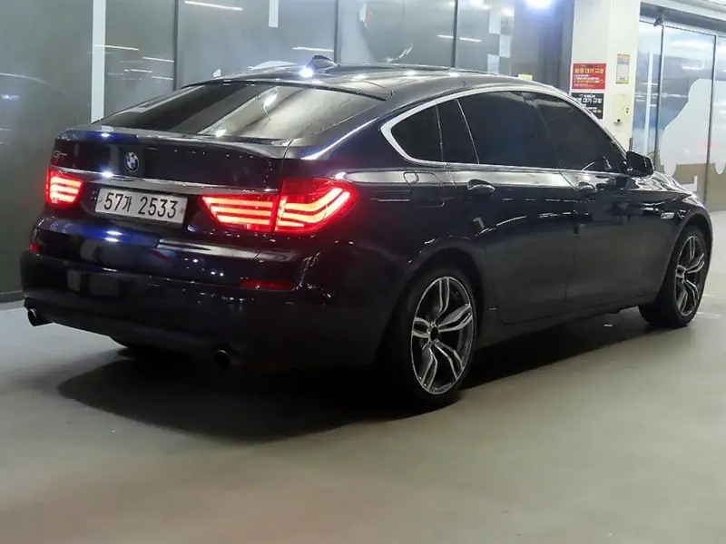 BMW 5-Series Gran Turismo