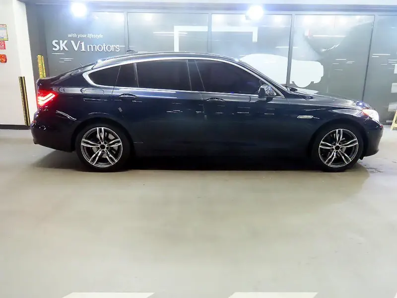 BMW 5-Series Gran Turismo