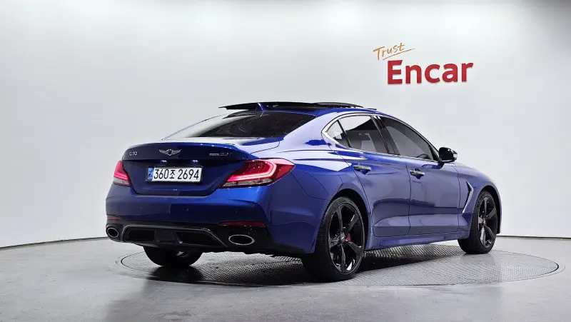 Genesis G70