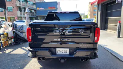 GMC SIERRA