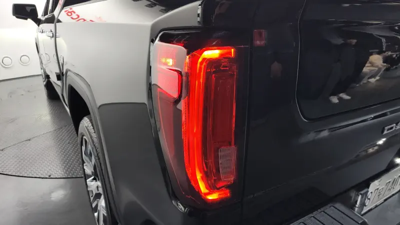 GMC SIERRA