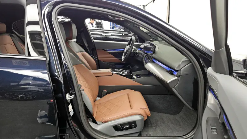 BMW 5-Series