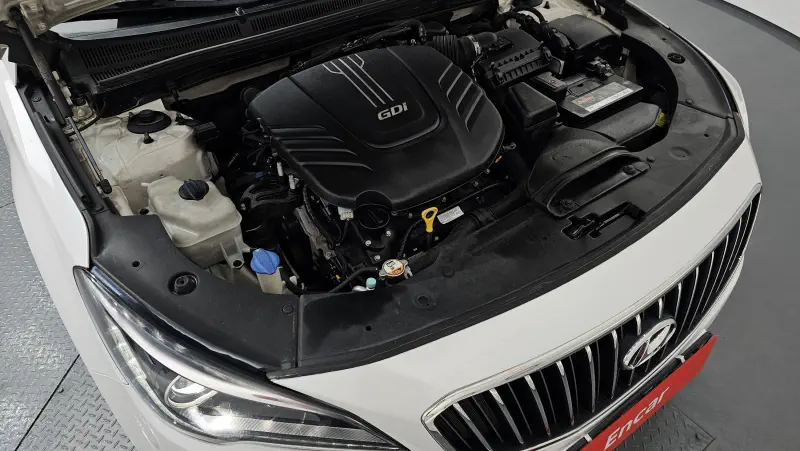 Hyundai Aslan