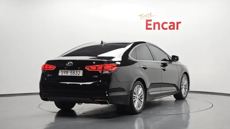 Hyundai Aslan