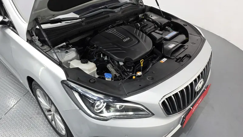 Hyundai Aslan
