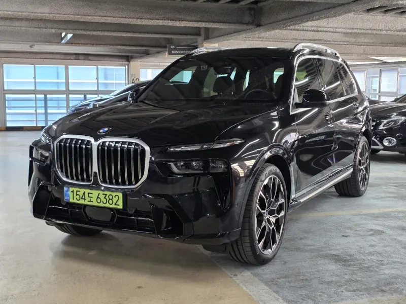 BMW X7