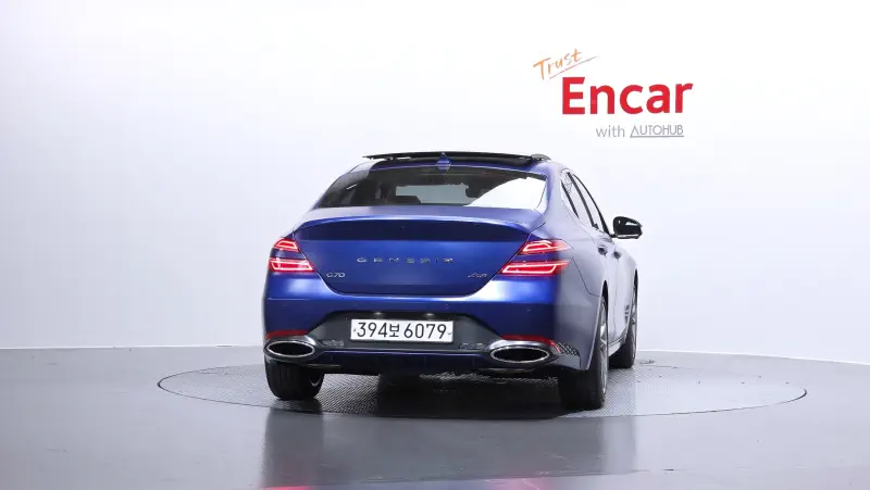 Genesis G70