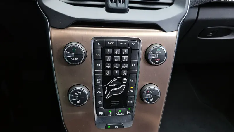 Volvo V40