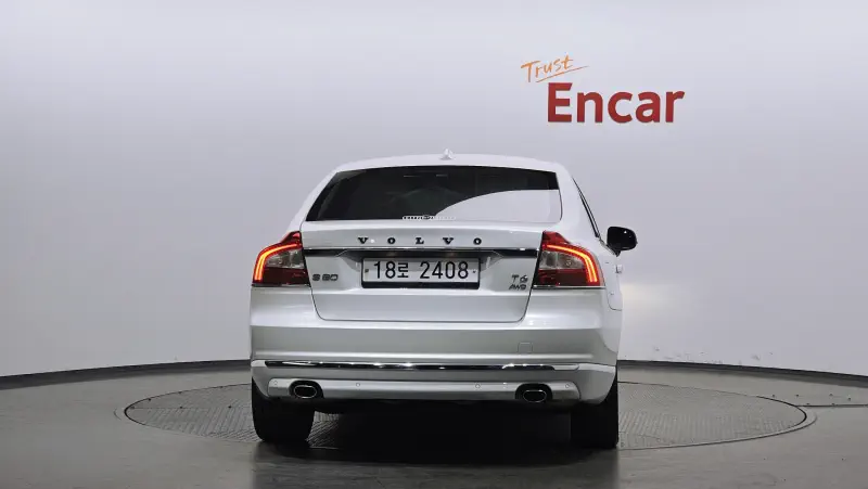 Volvo S80