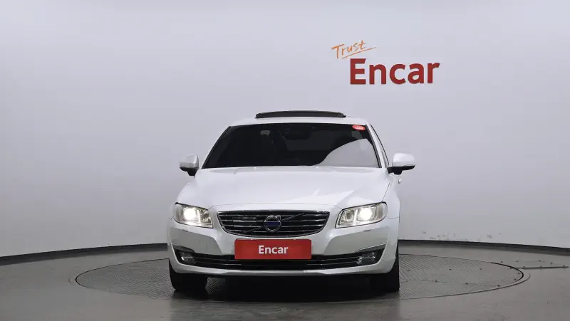 Volvo S80