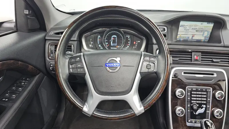 Volvo S80