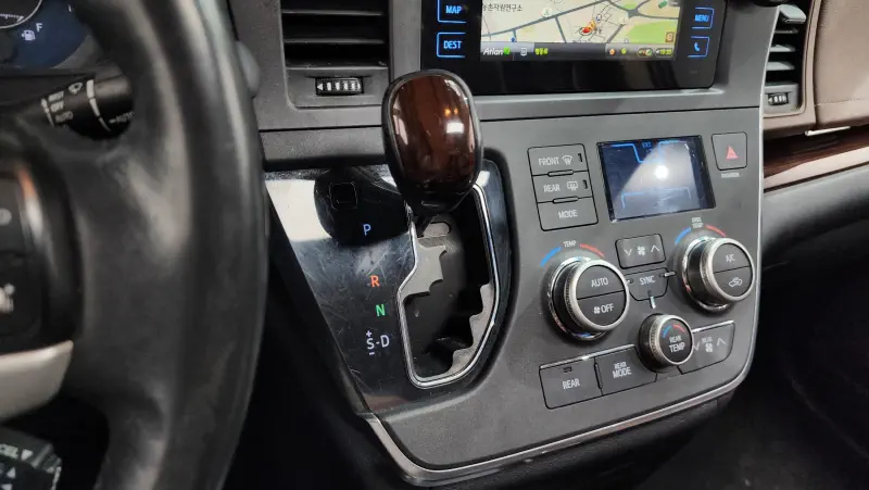 Toyota Sienna