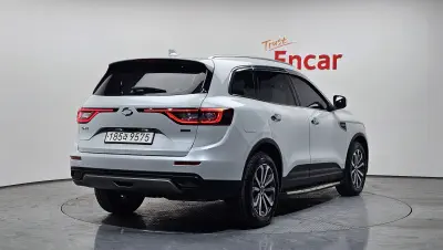 Renault QM6