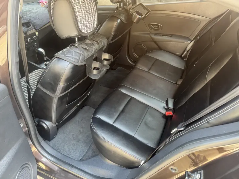Renault SM3