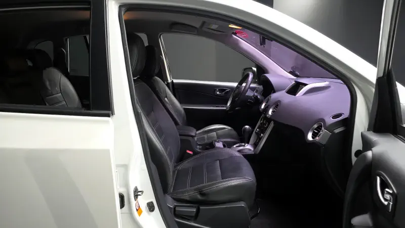 Renault QM5
