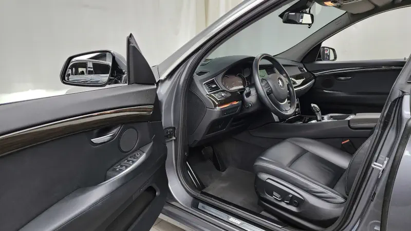 BMW 5-Series Gran Turismo
