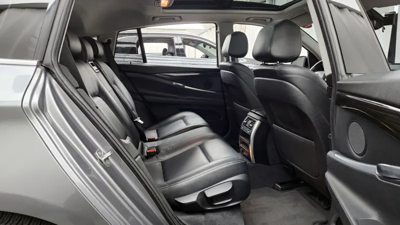 BMW 5-Series Gran Turismo
