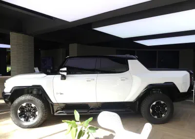 GMC Hummer EV