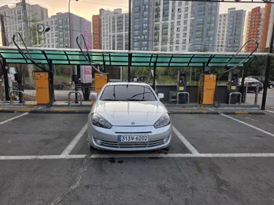 Hyundai Tuscani