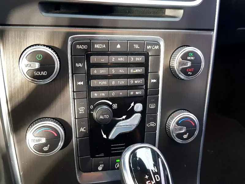 Volvo S60