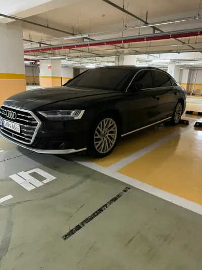 Audi A8