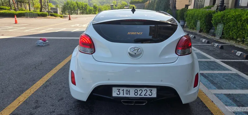 Hyundai Veloster
