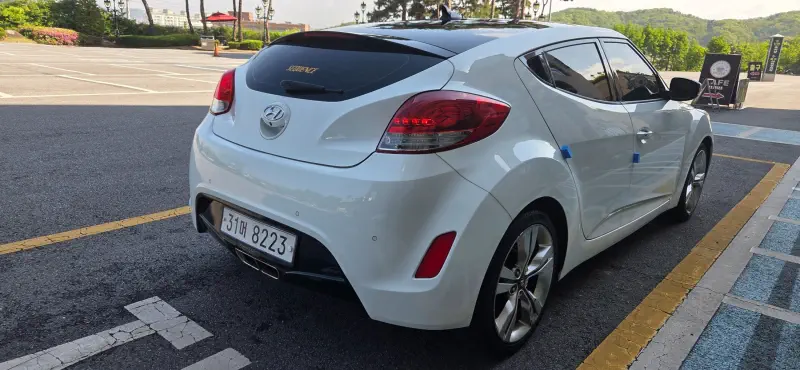 Hyundai Veloster