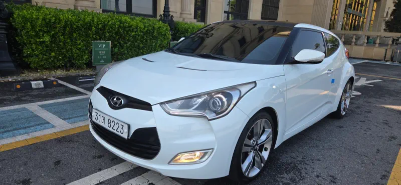Hyundai Veloster