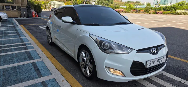 Hyundai Veloster