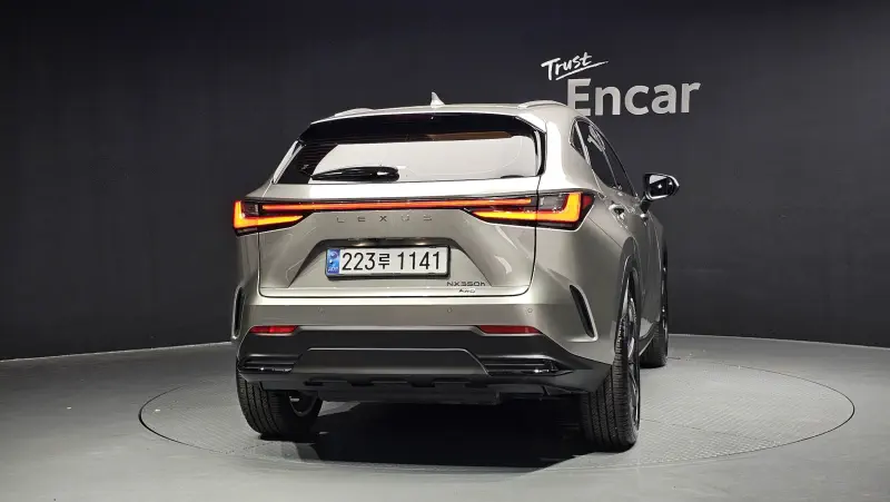 Lexus NX350h