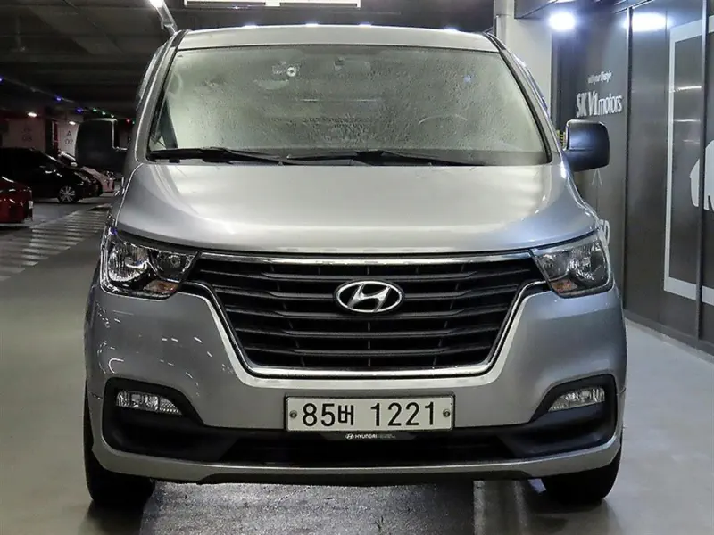 Hyundai Grand Starex