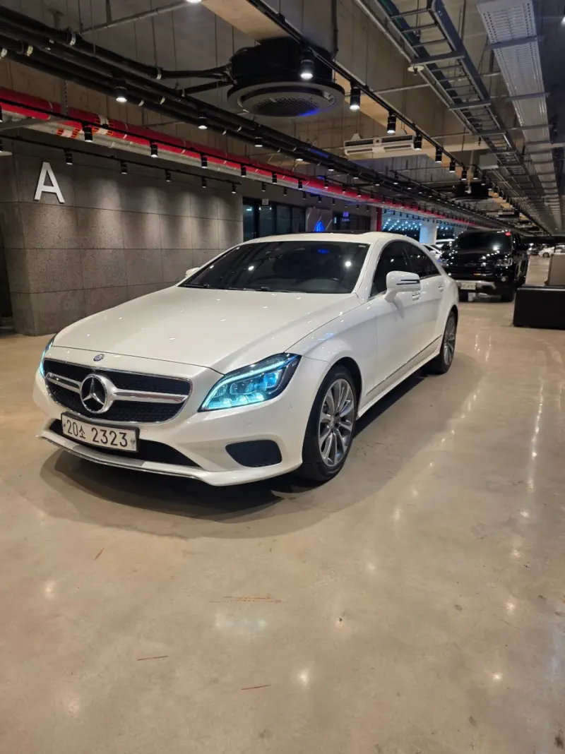 Mercedes-Benz CLS-Class