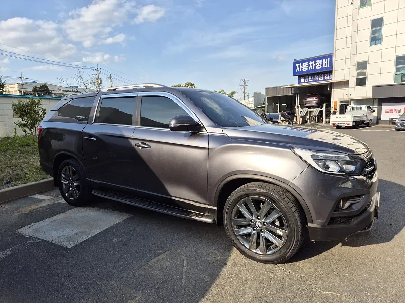 SsangYong Rexton Sports