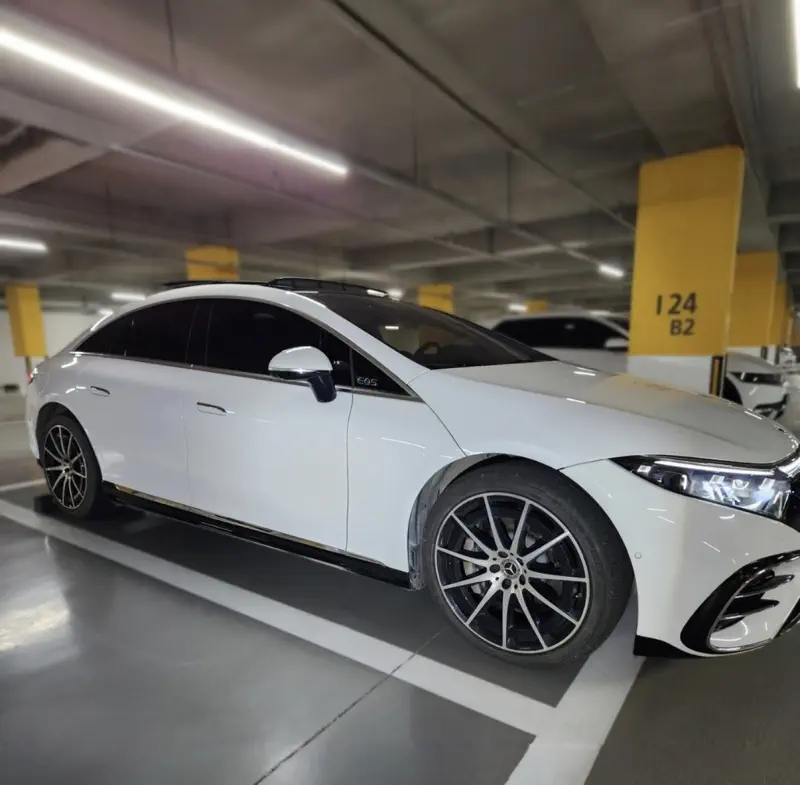 Mercedes-Benz EQS